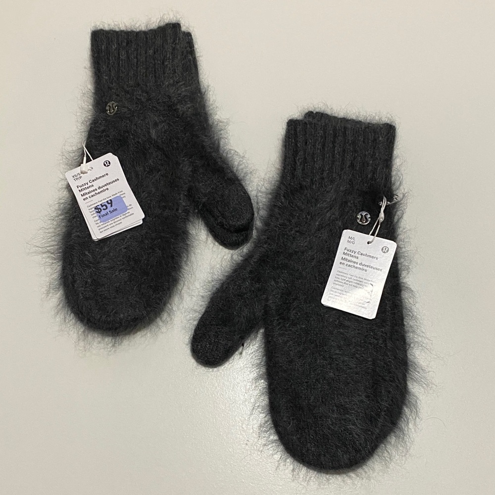 Lululemon - Fuzzy Cashmere Mittens - NWT